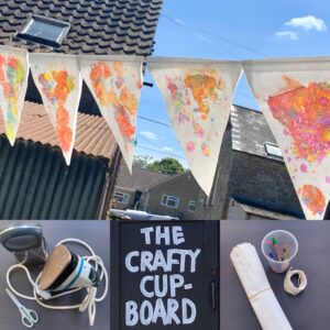 GUGGLEHEADS MAKE BUNTING